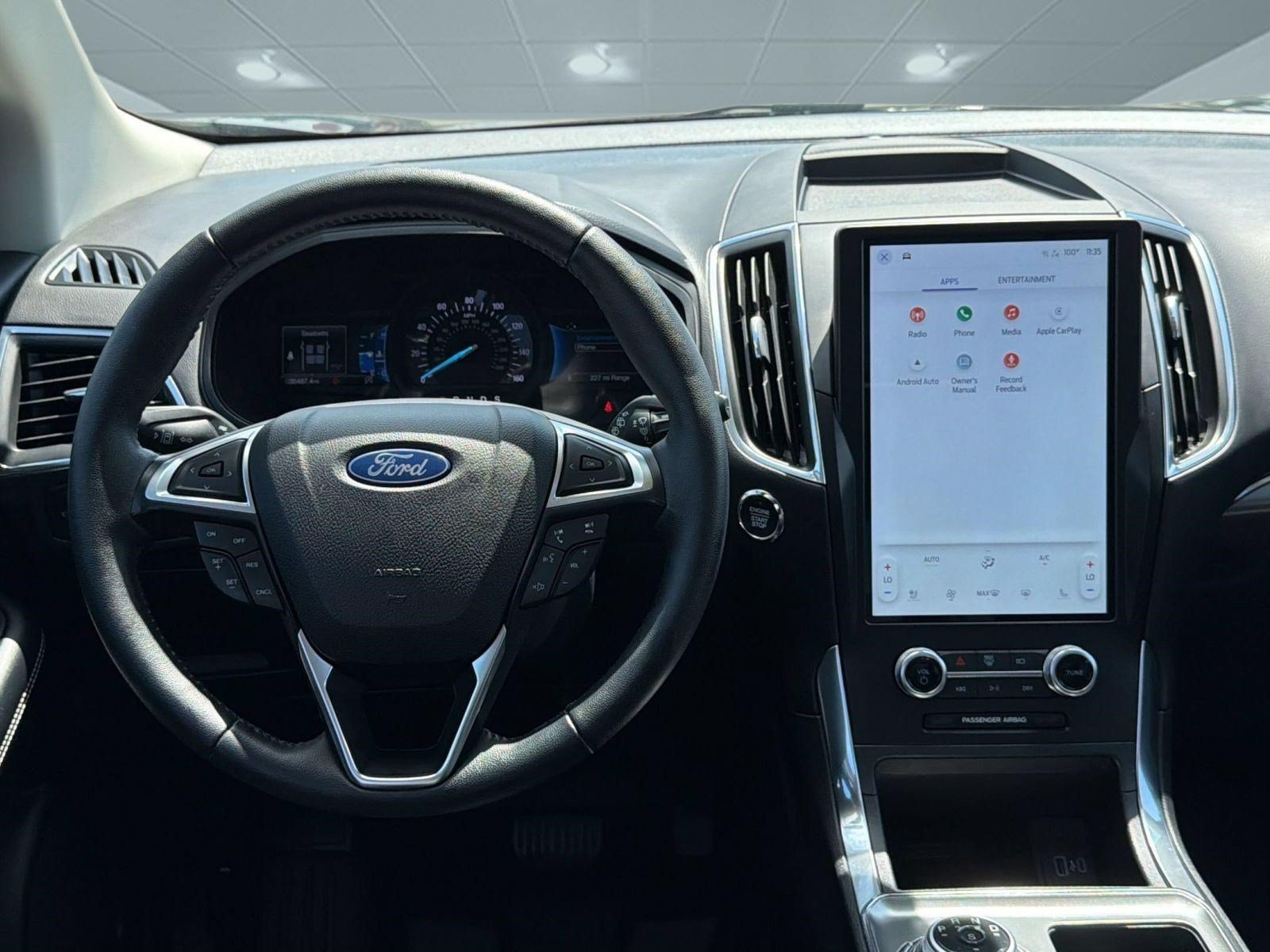 Certified 2024 Ford Edge Titanium AWD/4WD image 29