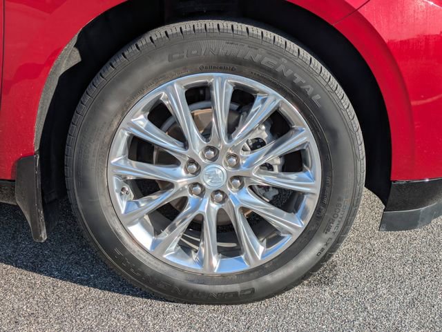 Used 2020 Buick Enclave Essence w/ Sound and Sites Package FWD image 11