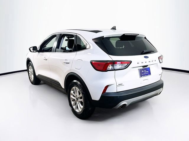 Certified 2022 Ford Escape SE image 3