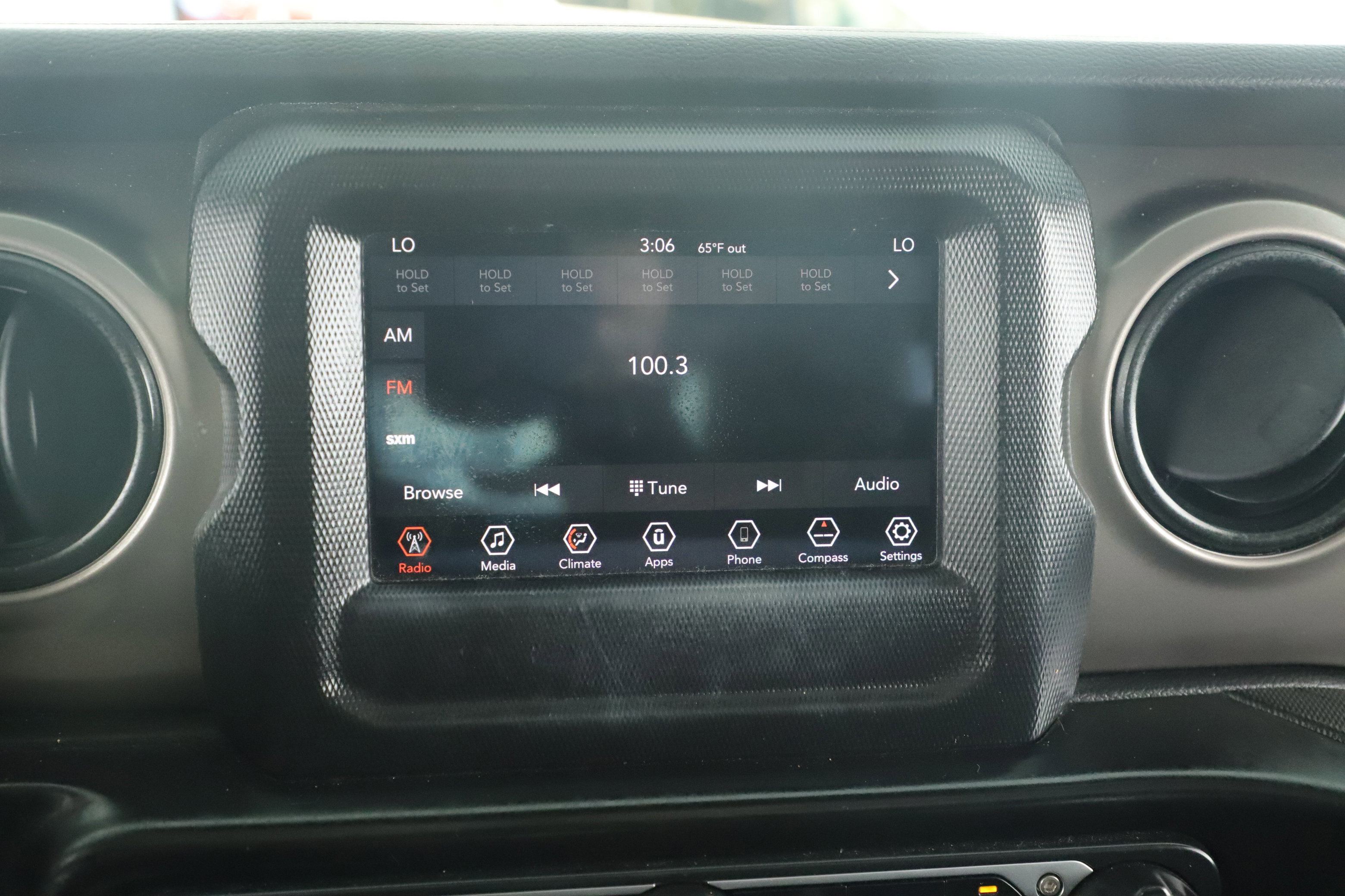 Used 2020 Jeep Wrangler Unlimited Sport S image 18