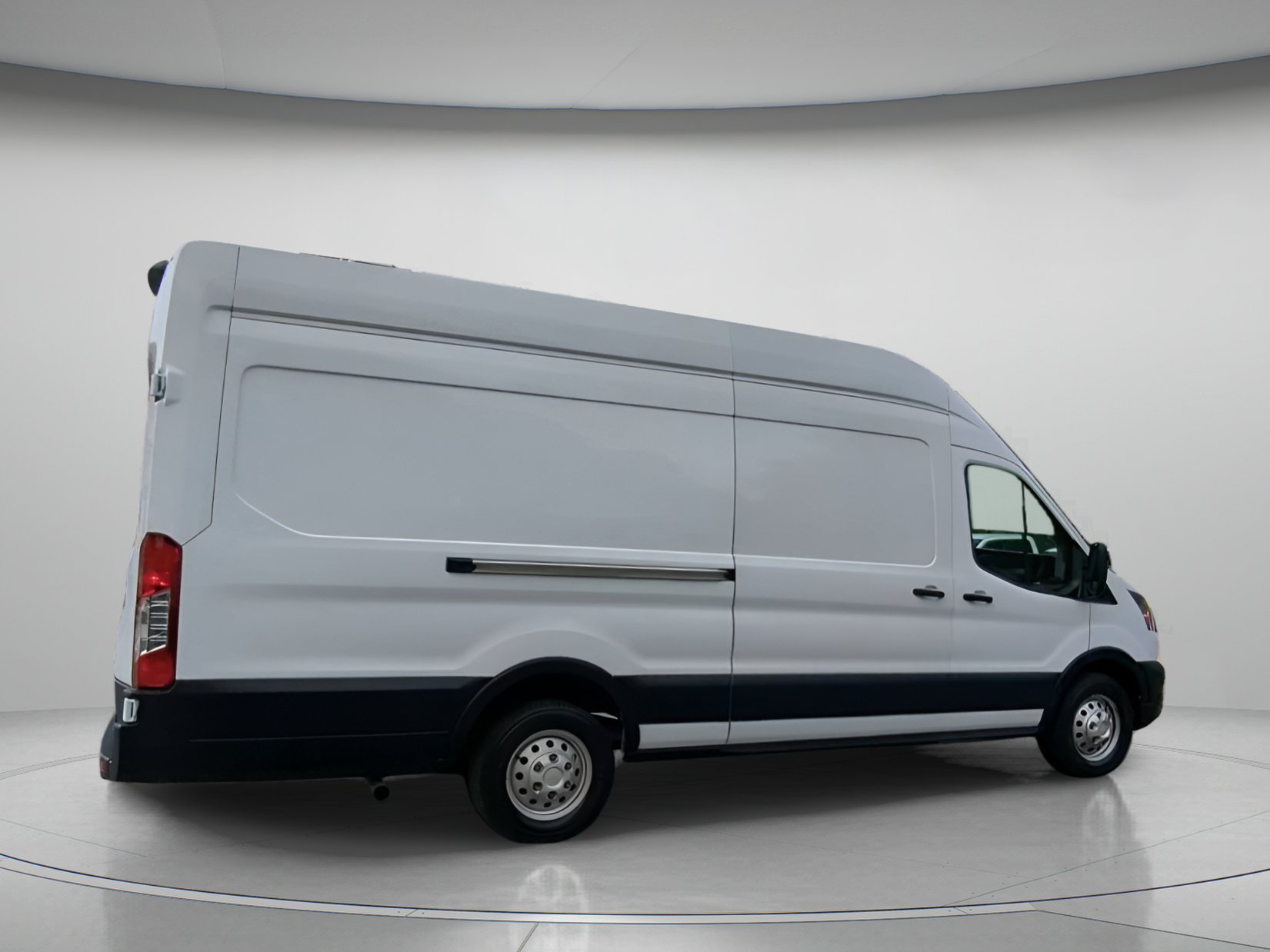 Certified 2022 Ford Transit 250 148 High Roof Extended AWD w/ Load Area Protection Package image 30