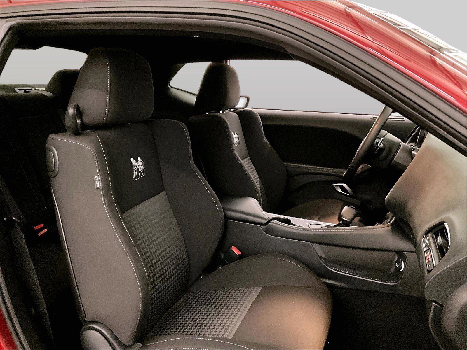 Used 2022 Dodge Challenger R/T Scat Pack RWD image 7