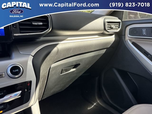 Certified 2022 Ford Explorer XLT w/ Equipment Group 202A image 26
