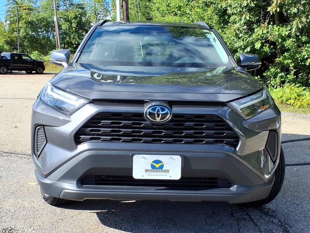 Used 2023 Toyota RAV4 XLE AWD/4WD image 8