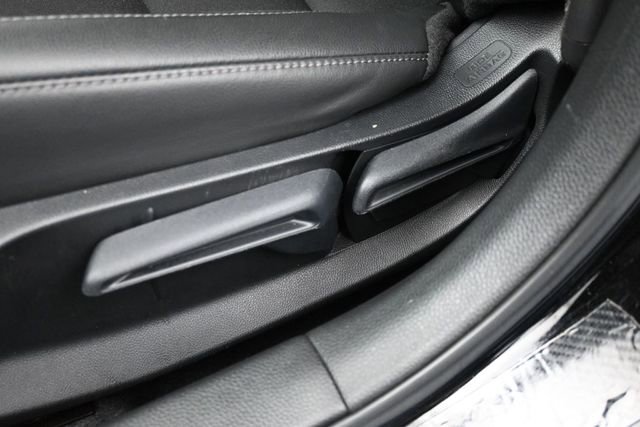 Used 2025 Honda Civic Sport image 12