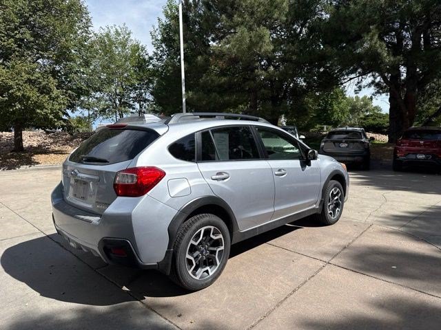 Used 2017 Subaru Crosstrek 2.0i Limited w/ Popular Package #2 AWD/4WD image 8