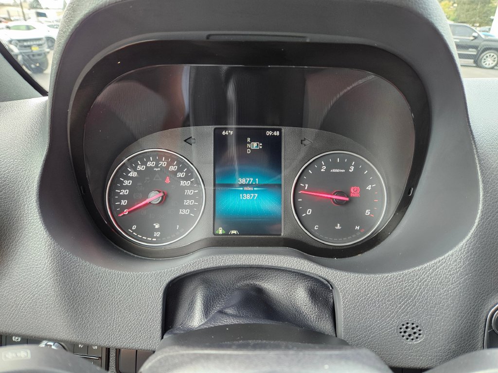Used 2024 Mercedes-Benz Sprinter 2500 image 26