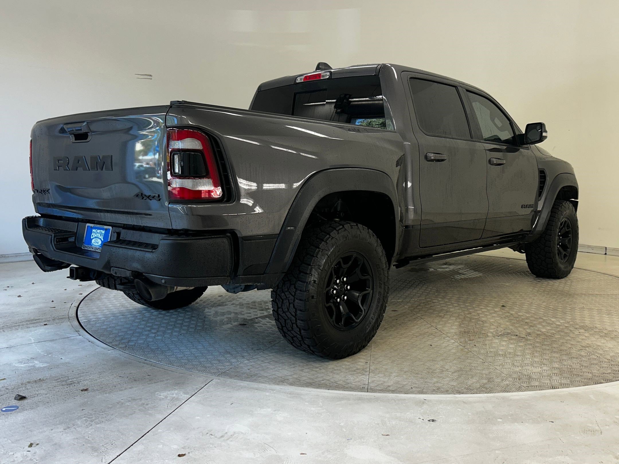 Used 2022 RAM 1500 TRX w/ TRX Level 1 Equipment Group image 8