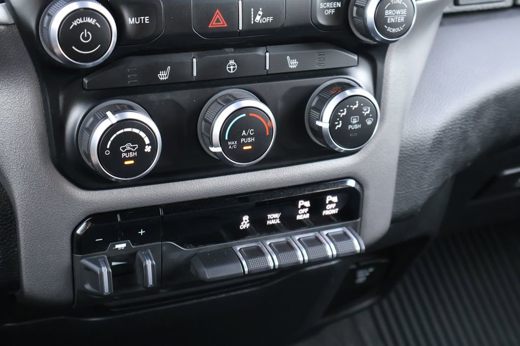 Used 2023 RAM 1500 Big Horn AWD/4WD image 34