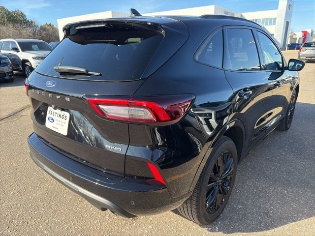 Certified 2023 Ford Escape ST-Line Elite w/ Premium Technology Package image 3