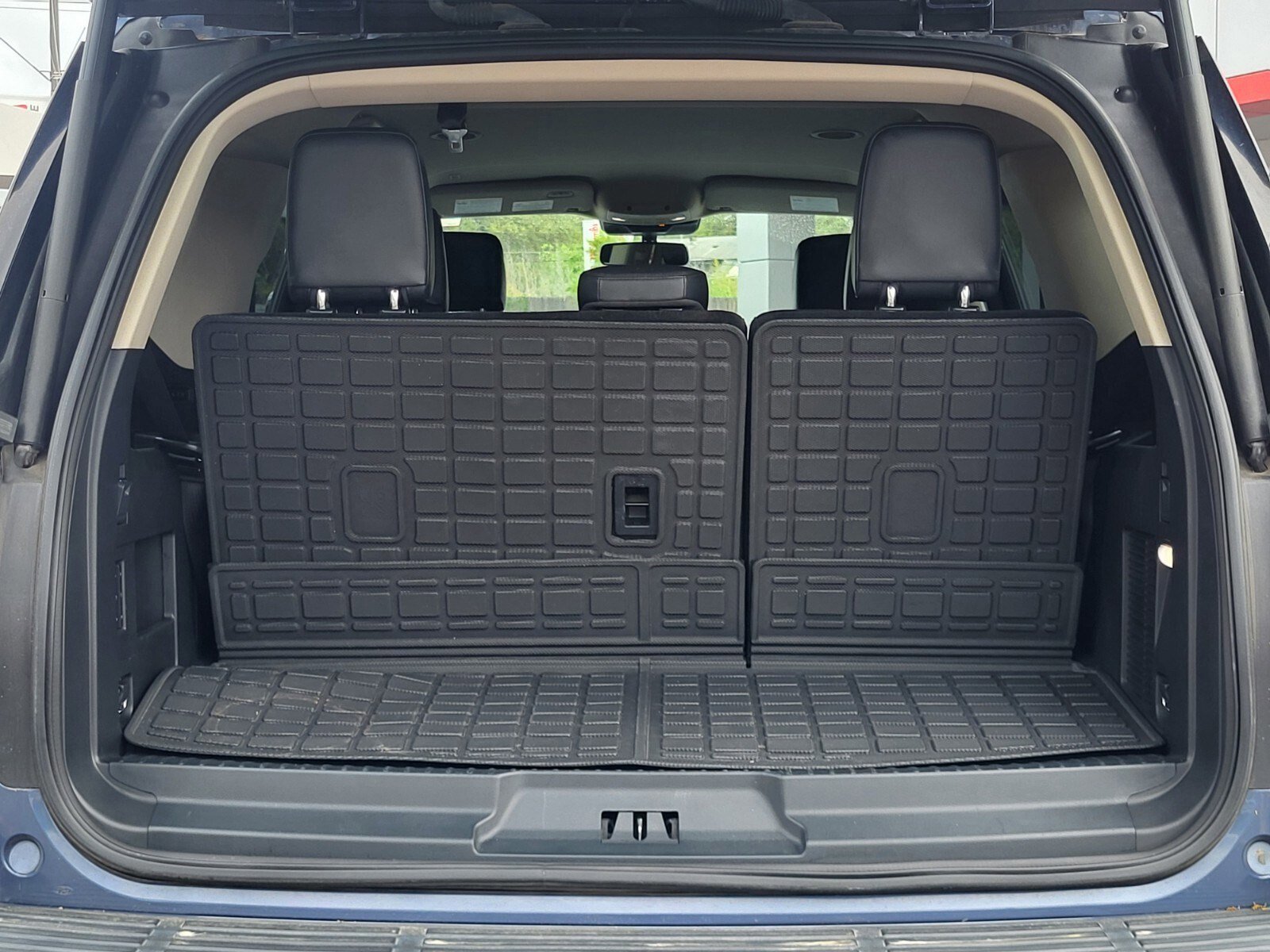 Certified 2023 Ford Expedition XLT image 31