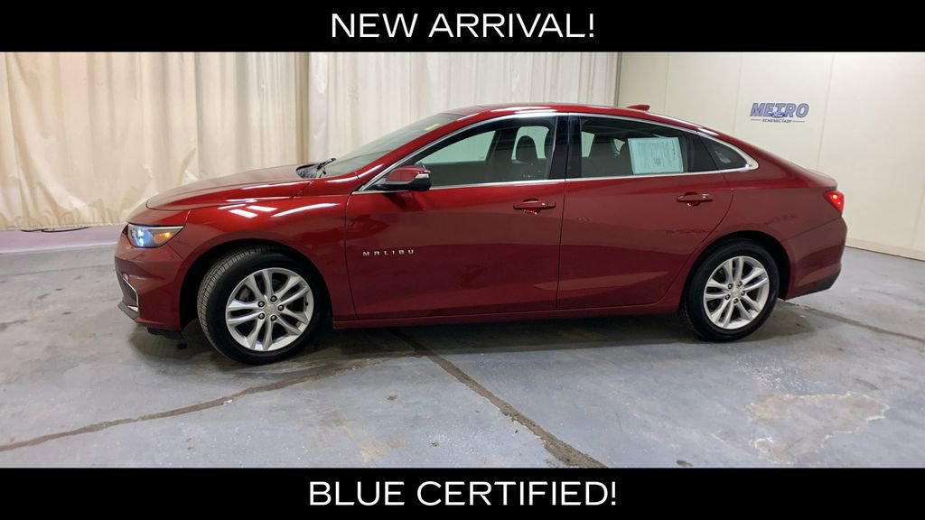 Used 2017 Chevrolet Malibu LT image 3