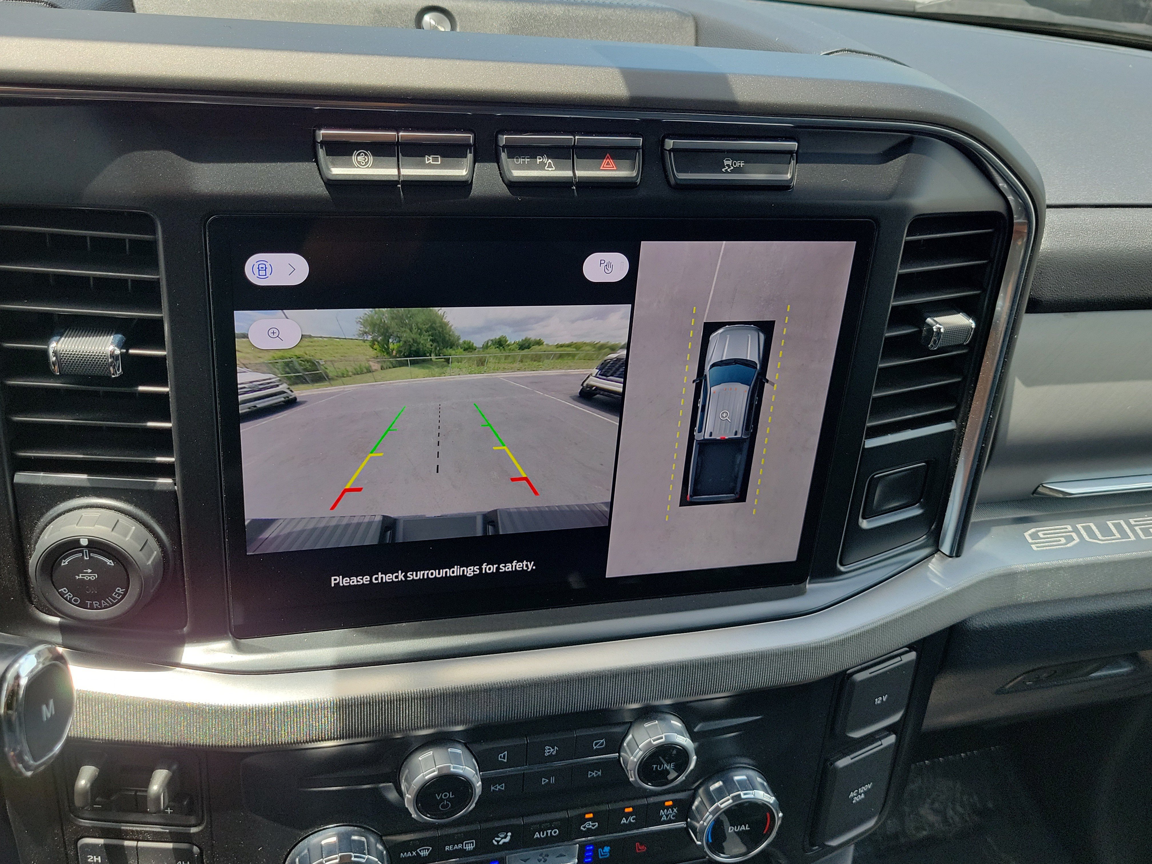 Certified 2024 Ford F250 Platinum AWD/4WD image 25