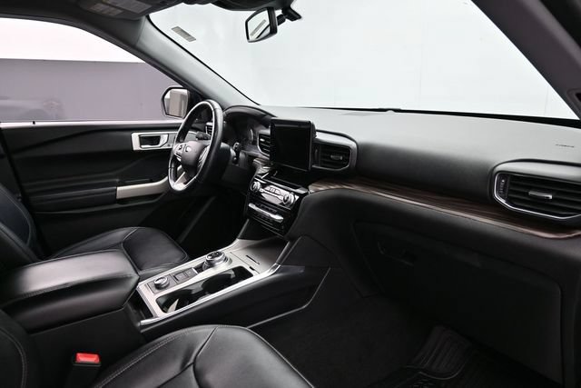 Certified 2021 Ford Explorer Limited AWD/4WD image 34