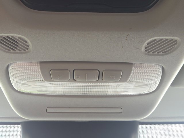Certified 2020 Ford Transit 150 XLT RWD image 22