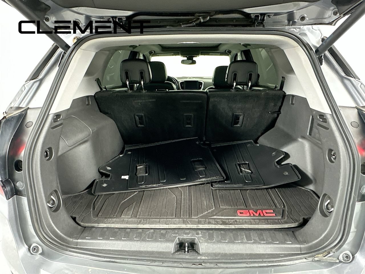 Used 2020 GMC Terrain SLT w/ Preferred Package AWD/4WD image 11
