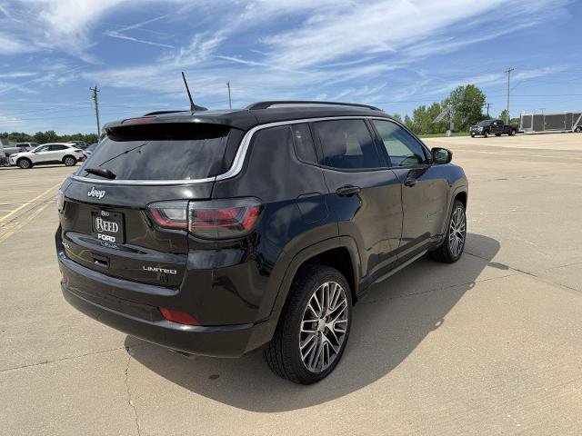 Used 2022 Jeep Compass Limited w/ Elite Group AWD/4WD image 9