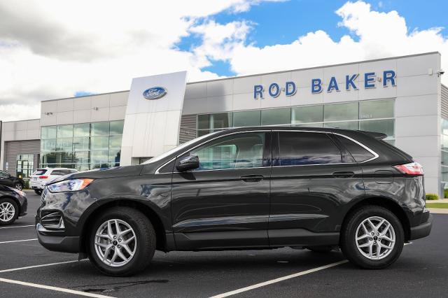 Certified 2023 Ford Edge SEL w/ Convenience Package AWD/4WD image 3