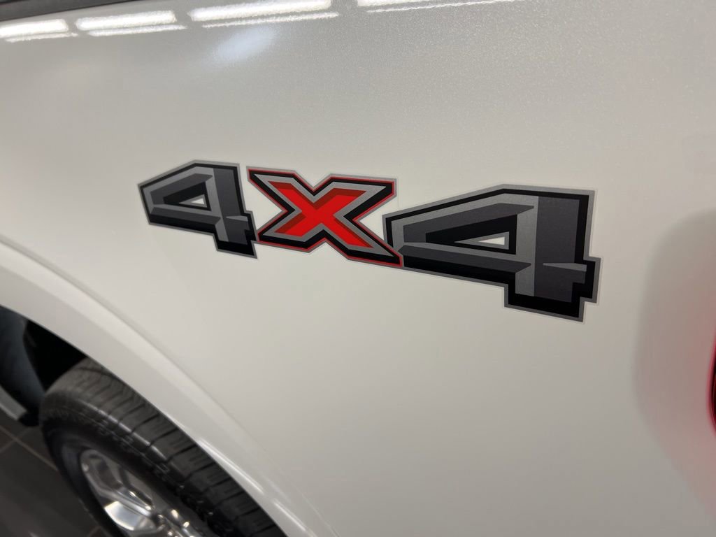 Certified 2022 Ford F150 Platinum w/ Equipment Group 701A High image 42