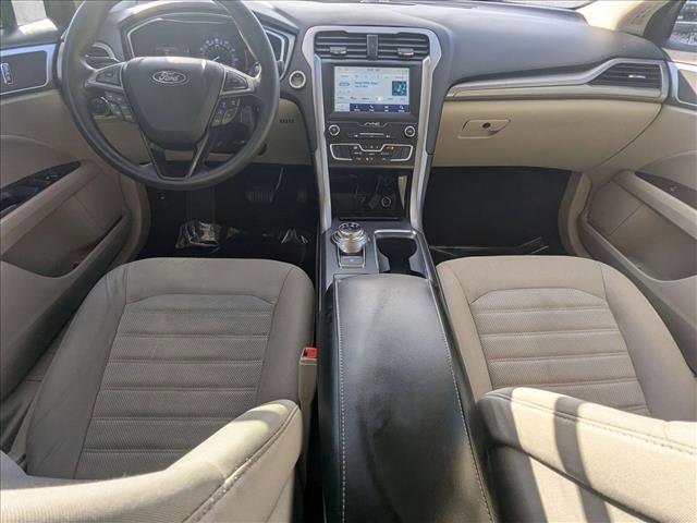 Certified 2020 Ford Fusion SE image 16