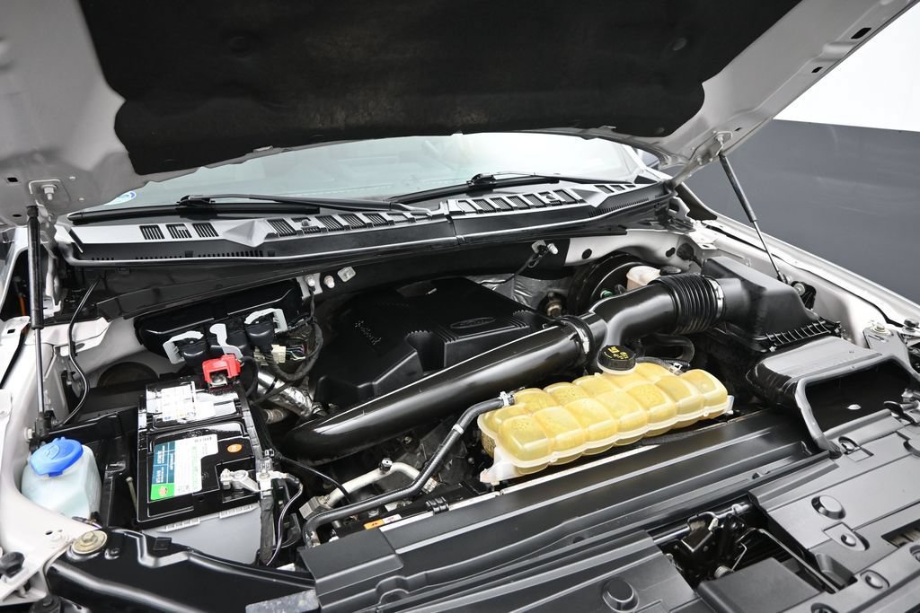 Certified 2020 Ford F150 Lariat w/ Equipment Group 501A Mid RWD image 4