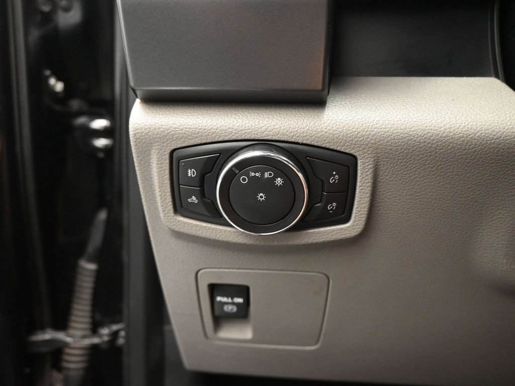 Certified 2019 Ford F150 XLT image 14