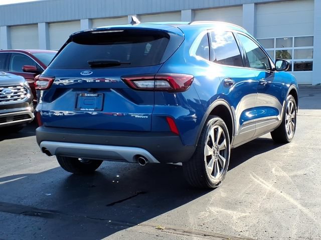 Certified 2023 Ford Escape Platinum AWD/4WD image 4