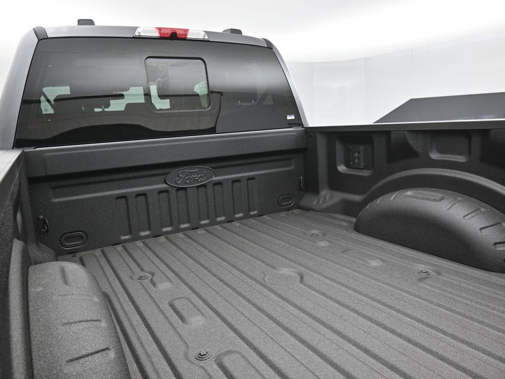 Certified 2024 Ford F250 Lariat w/ Tremor Off-Road Package image 51