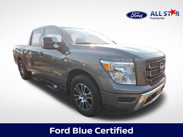 Used 2024 Nissan Titan SV w/ SV Convenience Package