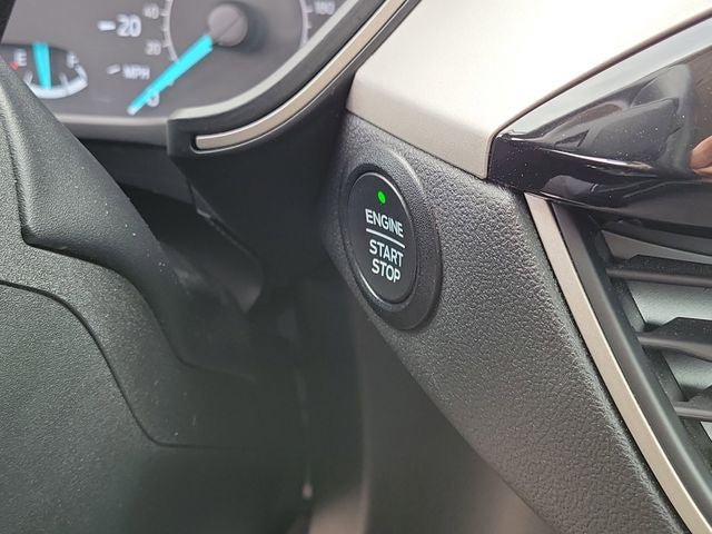 Certified 2022 Ford Escape SE w/ Cold Weather Package AWD/4WD image 12