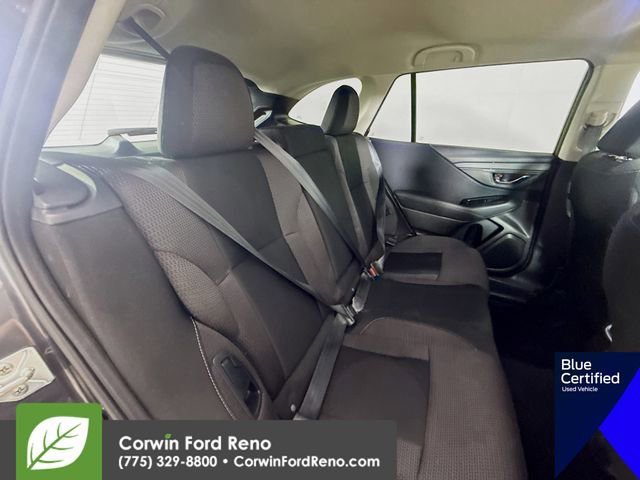 Used 2023 Subaru Outback Premium image 31