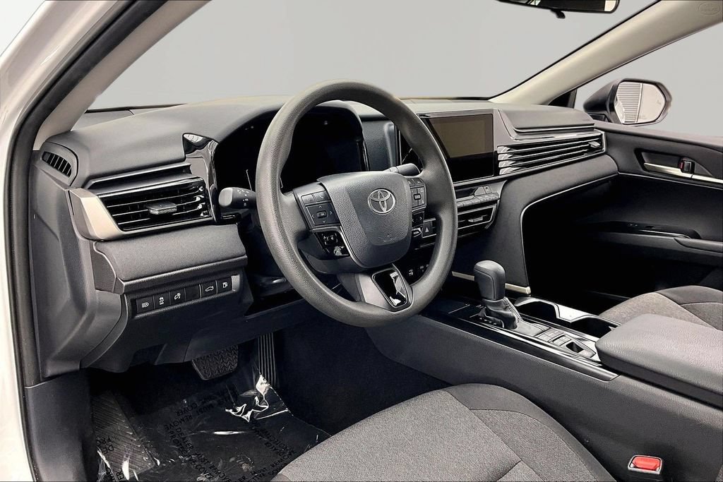 Used 2025 Toyota Camry LE FWD image 14