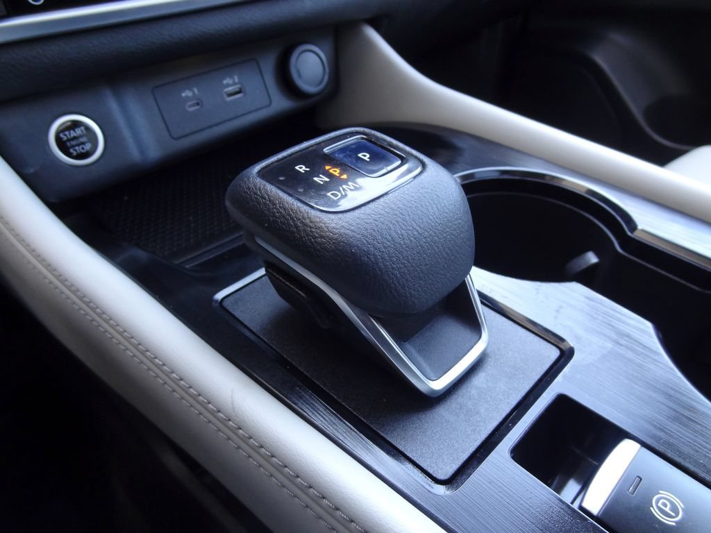 Used 2021 Nissan Rogue SL FWD image 36