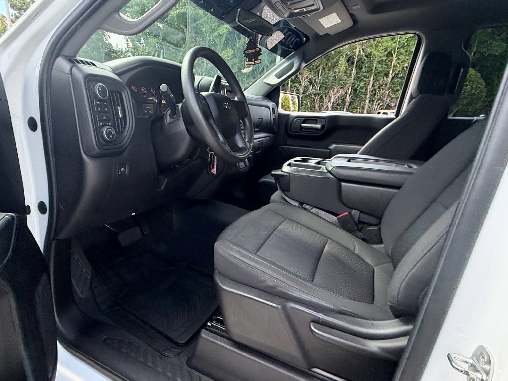 Used 2021 Chevrolet Silverado 1500 Custom Trail Boss AWD/4WD image 11