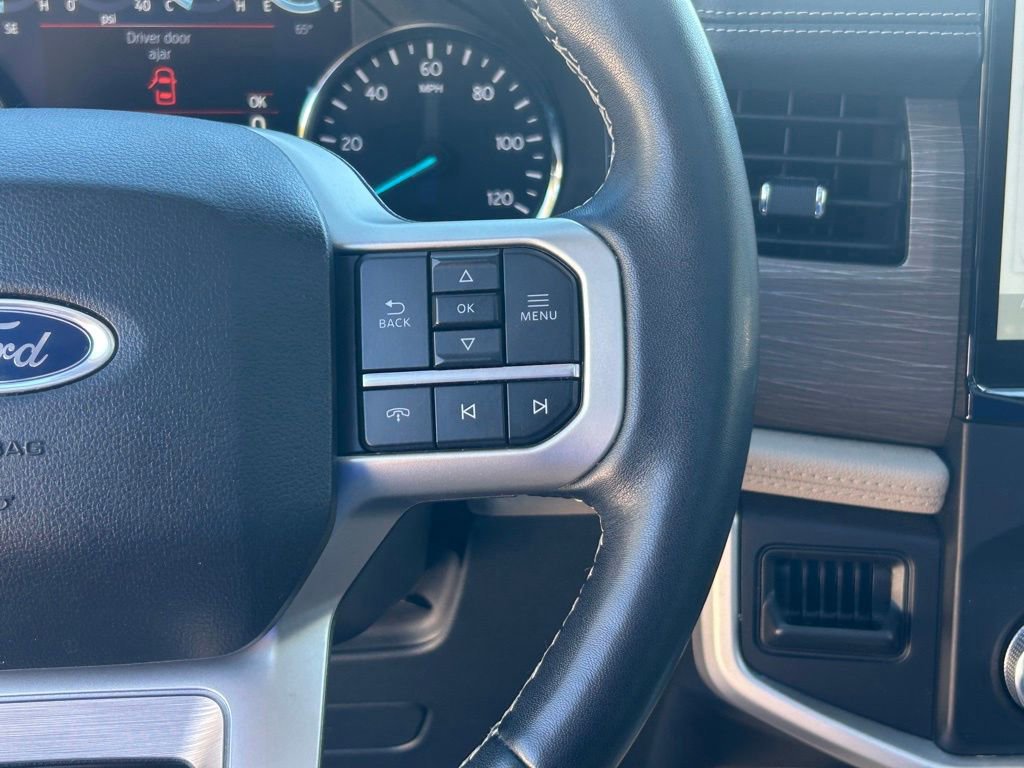 Certified 2023 Ford Expedition Limited image 40
