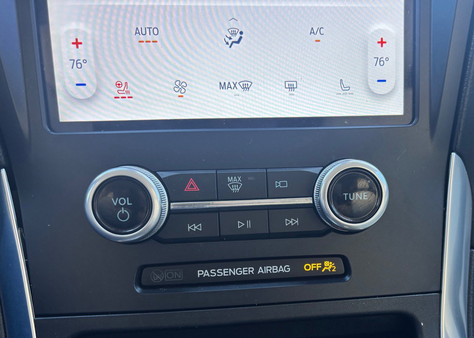 Certified 2022 Ford Edge Titanium w/ Equipment Group 301A image 46