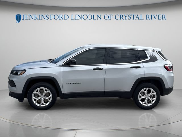 Used 2024 Jeep Compass Sport w/ Mopar Graphics Package AWD/4WD image 9