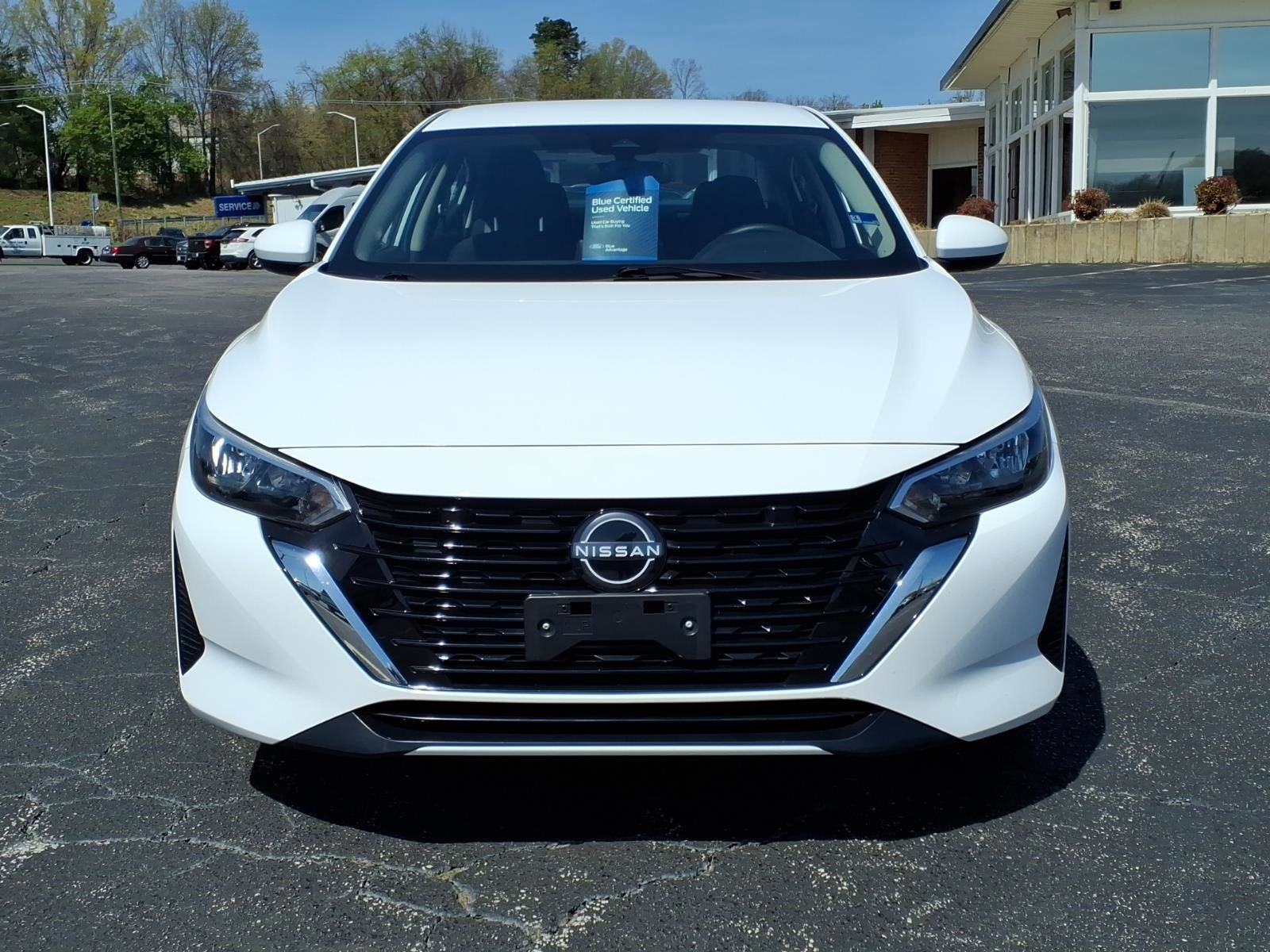 Used 2025 Nissan Sentra SV image 8