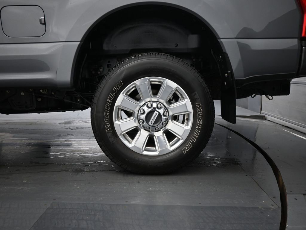Certified 2021 Ford F350 Platinum image 21