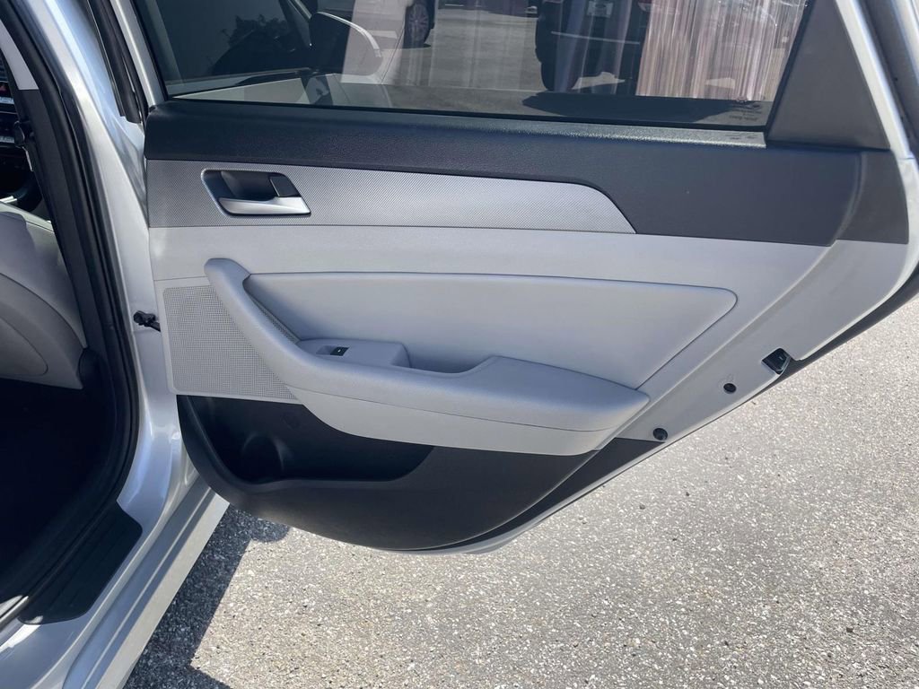 Used 2019 Hyundai Sonata SEL FWD image 21