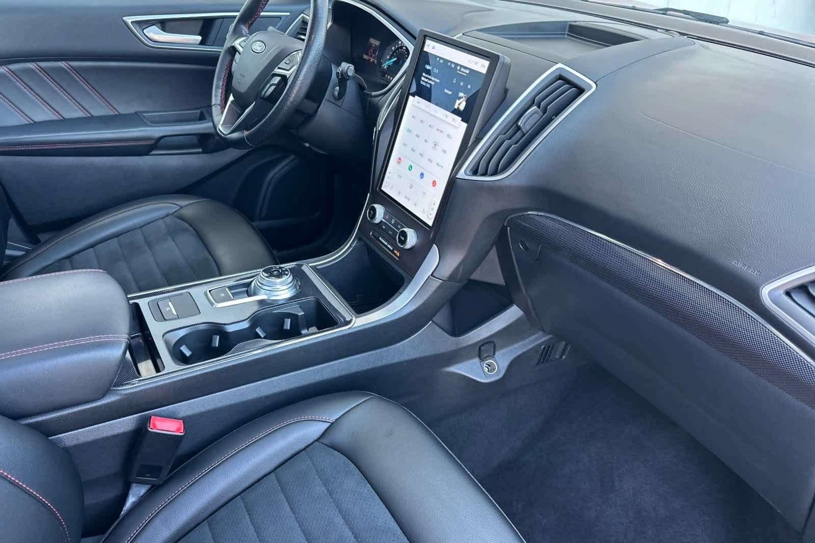 Certified 2021 Ford Edge ST-Line FWD image 17