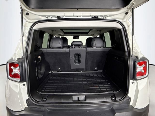 Used 2018 Jeep Renegade Limited w/ UConnect 8.4 Nav Group image 27