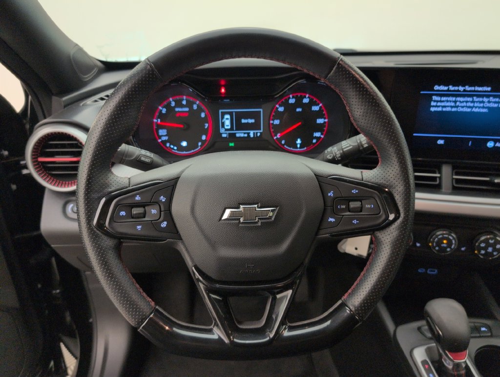 Used 2024 Chevrolet Trax RS FWD image 34