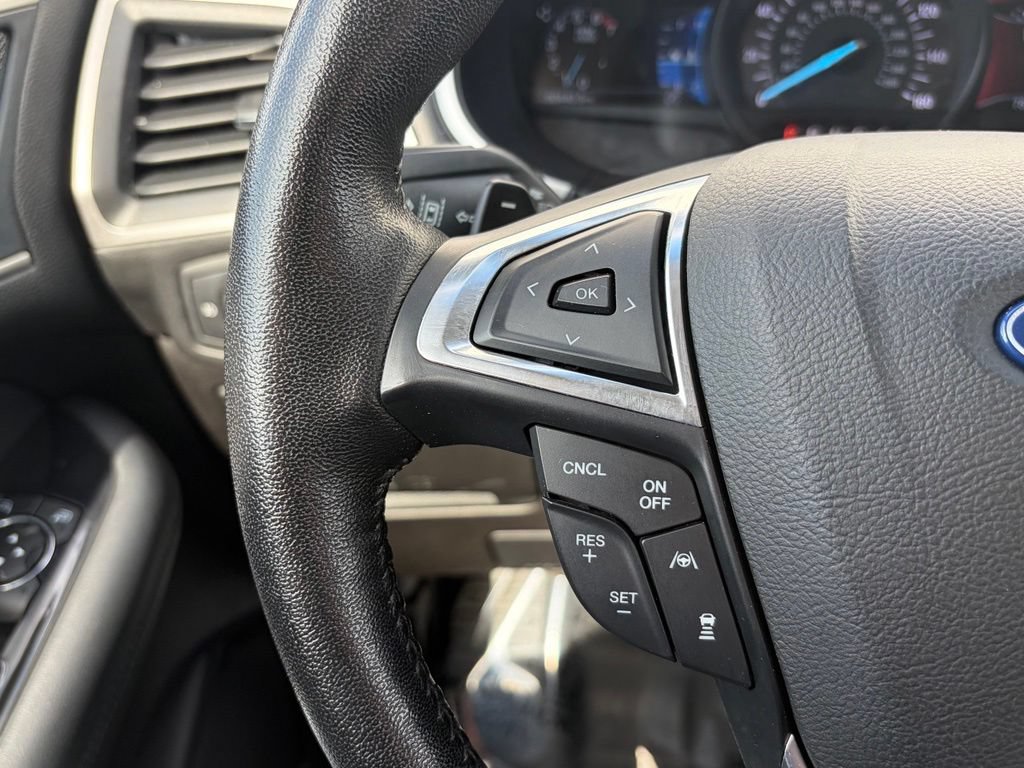 Certified 2019 Ford Edge SEL w/ Equipment Group 201A AWD/4WD image 39
