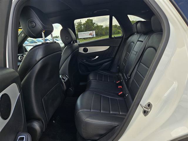 Used 2022 Mercedes-Benz GLC 300 w/ AMG Line image 9