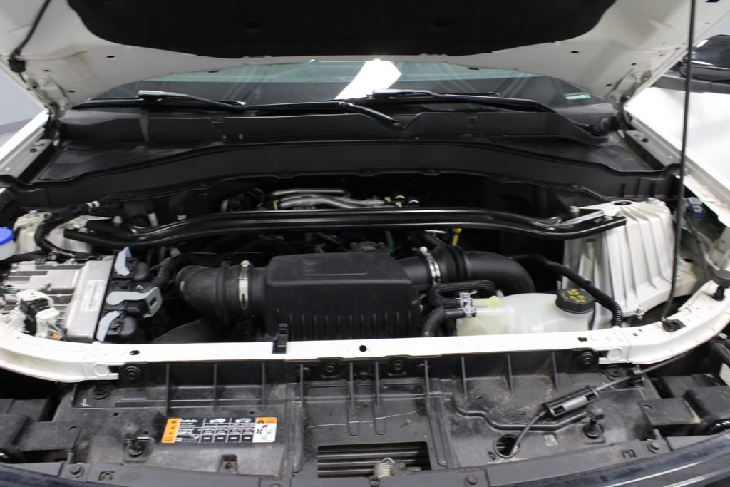 Certified 2025 Ford Explorer ST AWD/4WD image 14