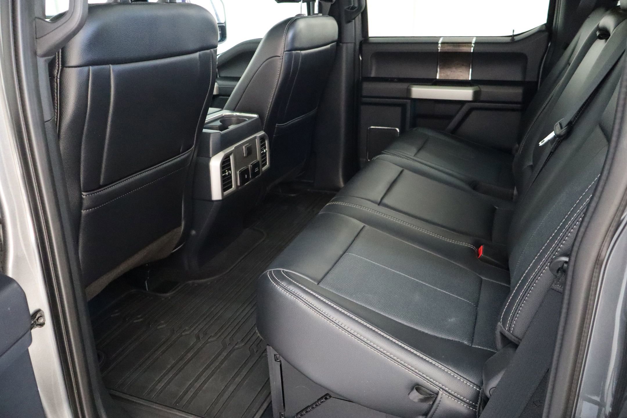 Certified 2022 Ford F250 Lariat w/ Lariat Ultimate Package image 41