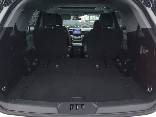 Certified 2023 Ford Explorer XLT w/ Equipment Group 202A image 6