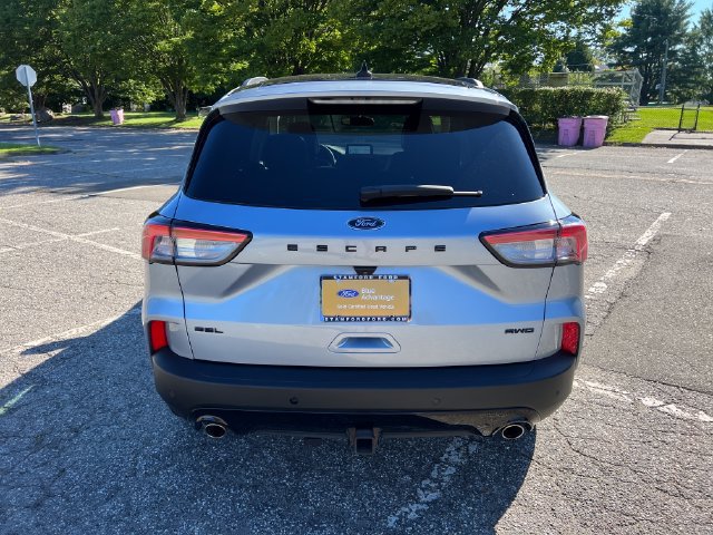 Certified 2022 Ford Escape SEL w/ SEL Stealth AWD Package image 9