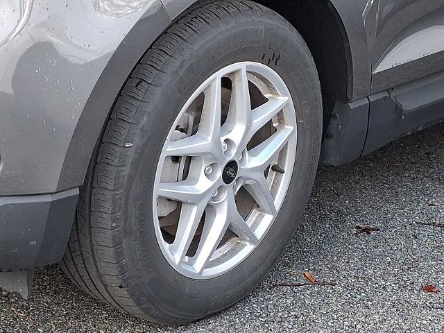 Certified 2024 Ford Edge SEL w/ Convenience Package AWD/4WD image 4